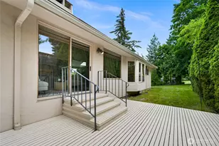 208 Hawthorn Rd, Bellingham, WA 98225 - Photo 37