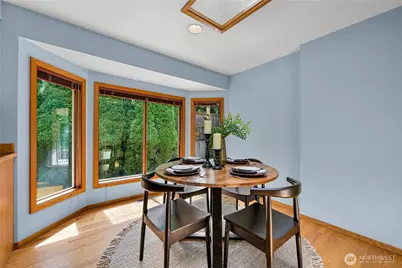 208 Hawthorn Road, Bellingham, WA 98225 - Photo 15