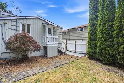 2161 Marine Drive, Bremerton, WA 98312 - Photo 5