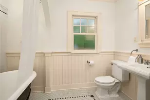 848 NW 59th St, Seattle, WA 98107 - Photo 11