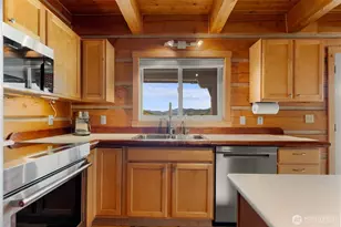 135 Hamilton Ranch Loop, Winthrop, WA 98862 - Photo 13