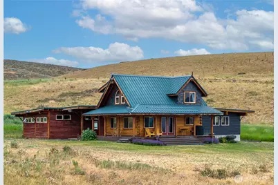 135 Hamilton Ranch Loop, Winthrop, WA 98862 - Photo 1