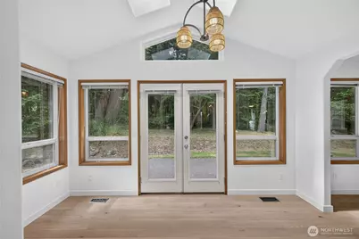 955 Doyle Lane, Oak Harbor, WA 98277 - Photo 9