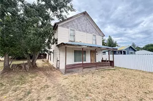 1308 Juniper St, Oroville, WA 98844 - Photo 1