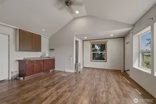 1300 NE 209th St, Ridgefield, WA 98642 - Photo 27