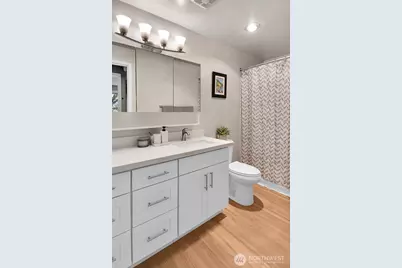 7217 NE 175th Street #220, Kenmore, WA 98028 - Photo 11