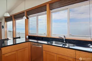 719 Fort Ebey Rd, Coupeville, WA 98239 - Photo 17