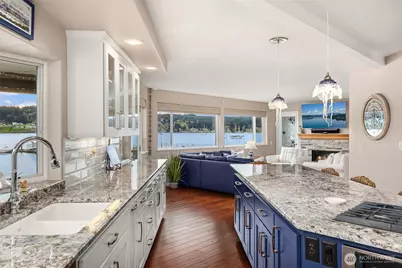18211 Fjord Drive NE, Poulsbo, WA 98370 - Photo 19