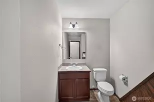 403 Jeff St, Mount Vernon, WA 98274 - Photo 11