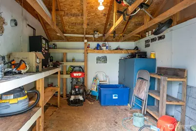 716 Woodard Avenue NE, Castle Rock, WA 98611 - Photo 25