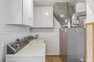 716 Woodard Ave NE, Castle Rock, WA 98611 - Photo 19