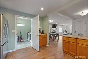 5606 Vickery Ave E, Tacoma, WA 98443 - Photo 9