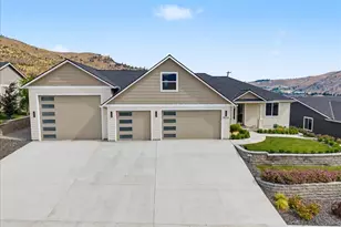 15006 Allison Pl, Entiat, WA 98822 - Photo 1
