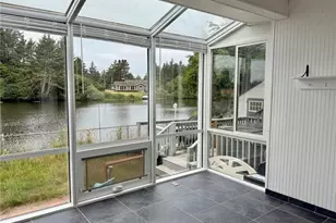 137 Canal Dr NE, Ocean Shores, WA 98569 - Photo 27