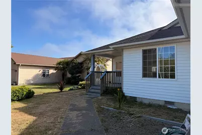 137 Canal Drive NE, Ocean Shores, WA 98569 - Photo 33