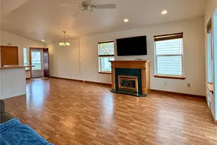 137 Canal Dr NE, Ocean Shores, WA 98569 - Photo 7