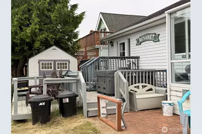 137 Canal Drive NE, Ocean Shores, WA 98569 - Photo 29