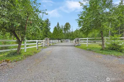 34620 32nd Avenue E, Eatonville, WA 98328 - Photo 39