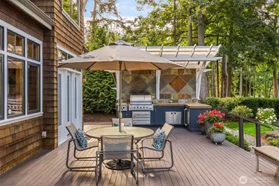 10374 Country Club Road, Bainbridge Island, WA 98110 - Photo 13