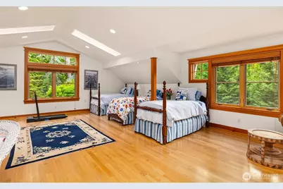 10374 Country Club Road, Bainbridge Island, WA 98110 - Photo 33