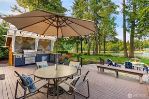 10374 Country Club Rd, Bainbridge Island, WA 98110 - Photo 11