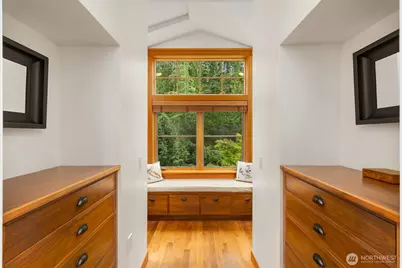 10374 Country Club Road, Bainbridge Island, WA 98110 - Photo 29