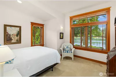 10374 Country Club Road, Bainbridge Island, WA 98110 - Photo 31
