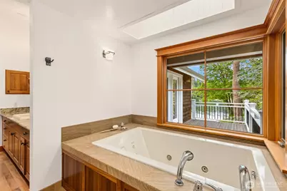10374 Country Club Road, Bainbridge Island, WA 98110 - Photo 27