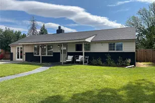612 Skyview Dr, Omak, WA 98841 - Photo 1