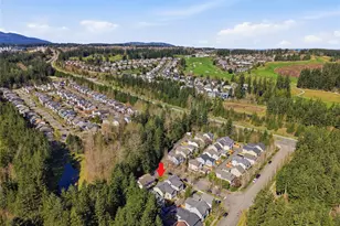 36703 SE Gravenstein Ct, Snoqualmie, WA 98065 - Photo 29
