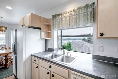 1550 13th Court, Fox Island, WA 98333 - Photo 13