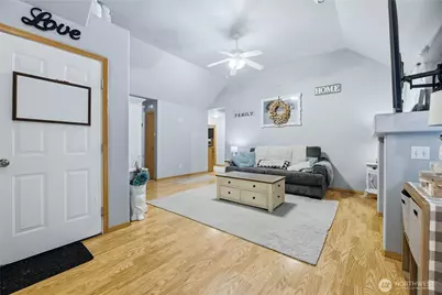 18821 Rampart Drive SE, Yelm, WA 98597 - Photo 5