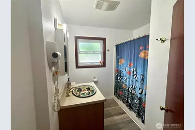1323 Violet Meadow Street S, Tacoma, WA 98444 - Photo 13