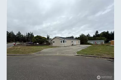 1704 S Delores Place, Port Angeles, WA 98363 - Photo 21
