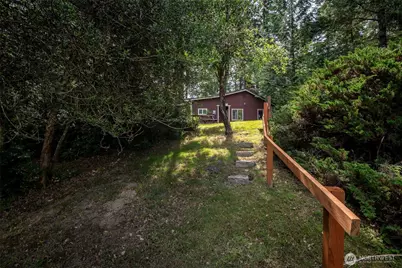 1207 E Madrona Boulevard NW, Lakebay, WA 98349 - Photo 29