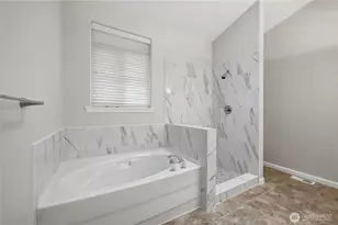 18012 Ambleside Ct, Arlington, WA 98223 - Photo 17