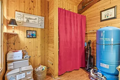 10707 Thompson Creek Road, Deming, WA 98244 - Photo 19