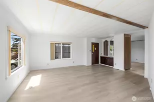 701 S Main St, Coupeville, WA 98239 - Photo 9