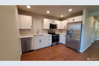 3113 E Camellia Way, Port Orchard, WA 98366 - Photo 17