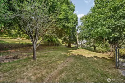 5850 Birch Drive, Ferndale, WA 98248 - Photo 9