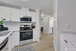 23410 18th Ave S, Des Moines, WA 98198 - Photo 9