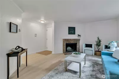 23410 18th Avenue S #J102, Des Moines, WA 98198 - Photo 3