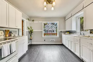 6112 V Pl, Long Beach, WA 98631 - Photo 9