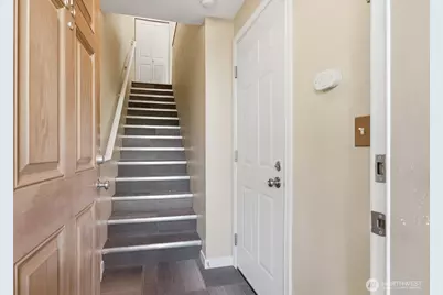 15325 SE 155th Place #J5, Renton, WA 98058 - Photo 5