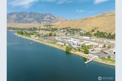 102 Lakeshore Drive, Pateros, WA 98846 - Photo 5