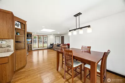9525 E E Street, Tacoma, WA 98445 - Photo 11