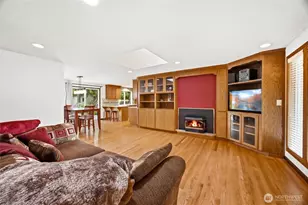9525 East E Street, Tacoma, WA 98445 - Photo 5