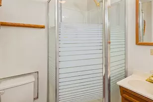 8255 30th Ave NE, Seattle, WA 98115 - Photo 23