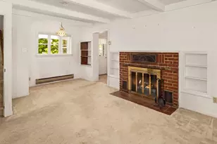 8255 30th Ave NE, Seattle, WA 98115 - Photo 5