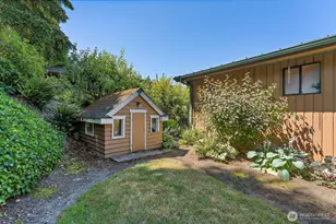 5937 Scenic Dr NE, Tacoma, WA 98422 - Photo 17
